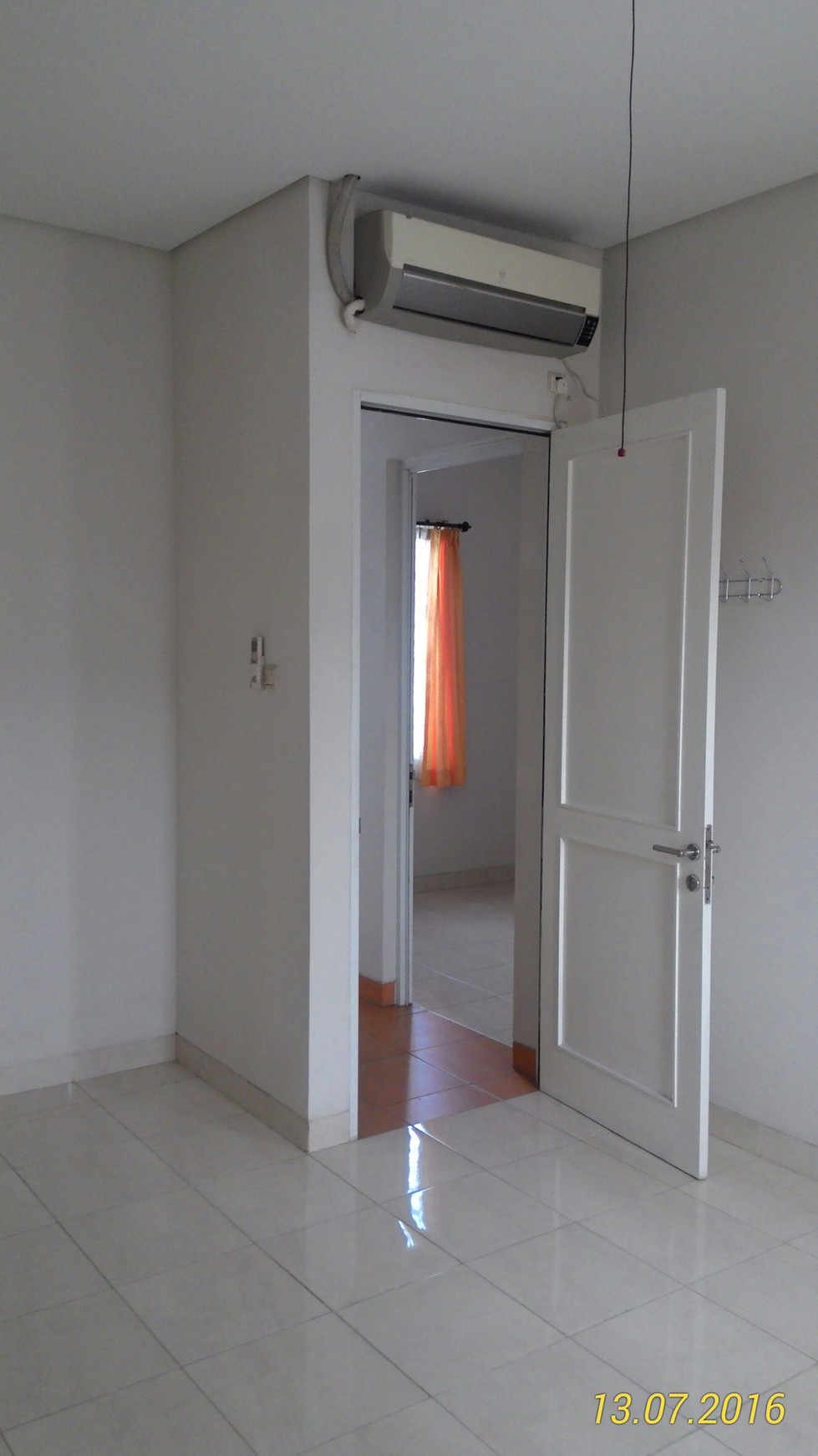 DI SEWAKAN RUMAH SEMI FURNISH DI PAVILION RESIDENCE, BSD