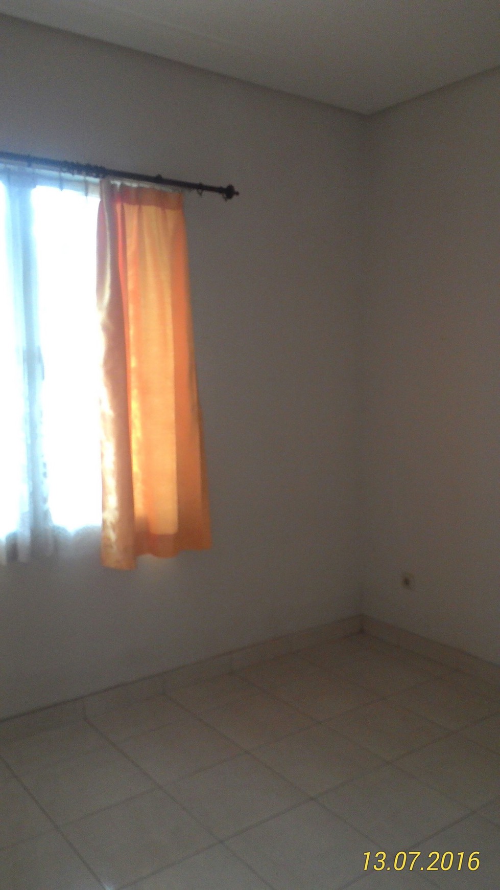 DI SEWAKAN RUMAH SEMI FURNISH DI PAVILION RESIDENCE, BSD