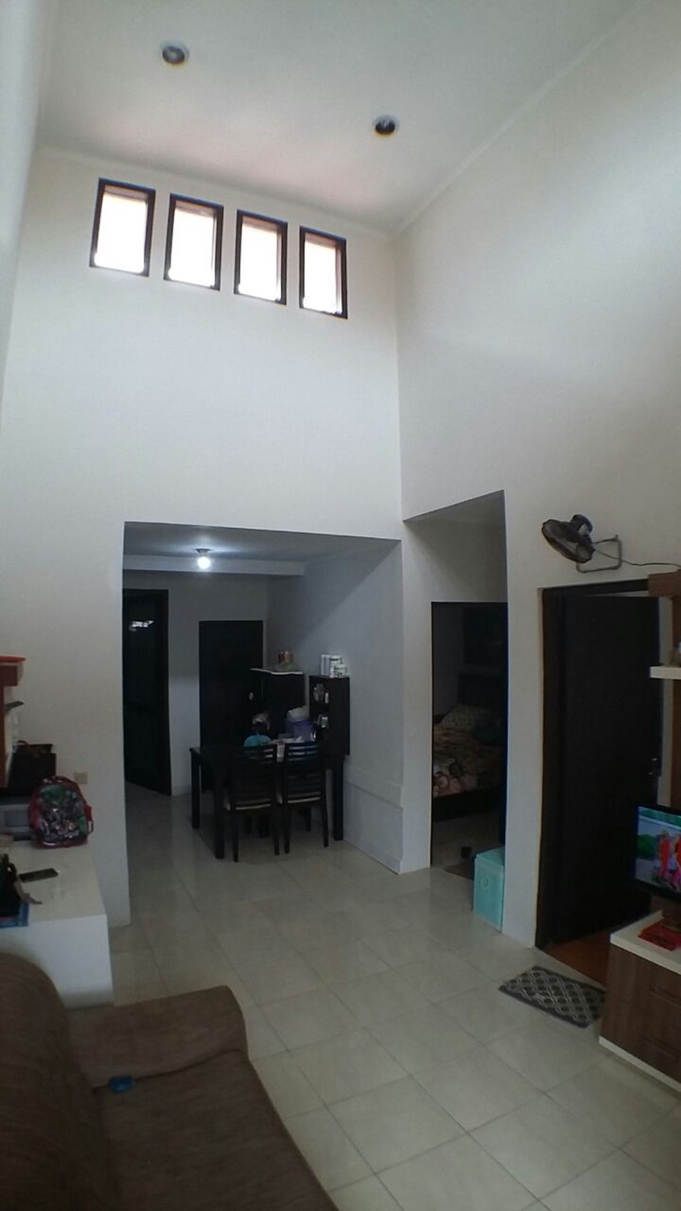 Dijual Rumah Taman Parahyangan - Lippo Karawaci