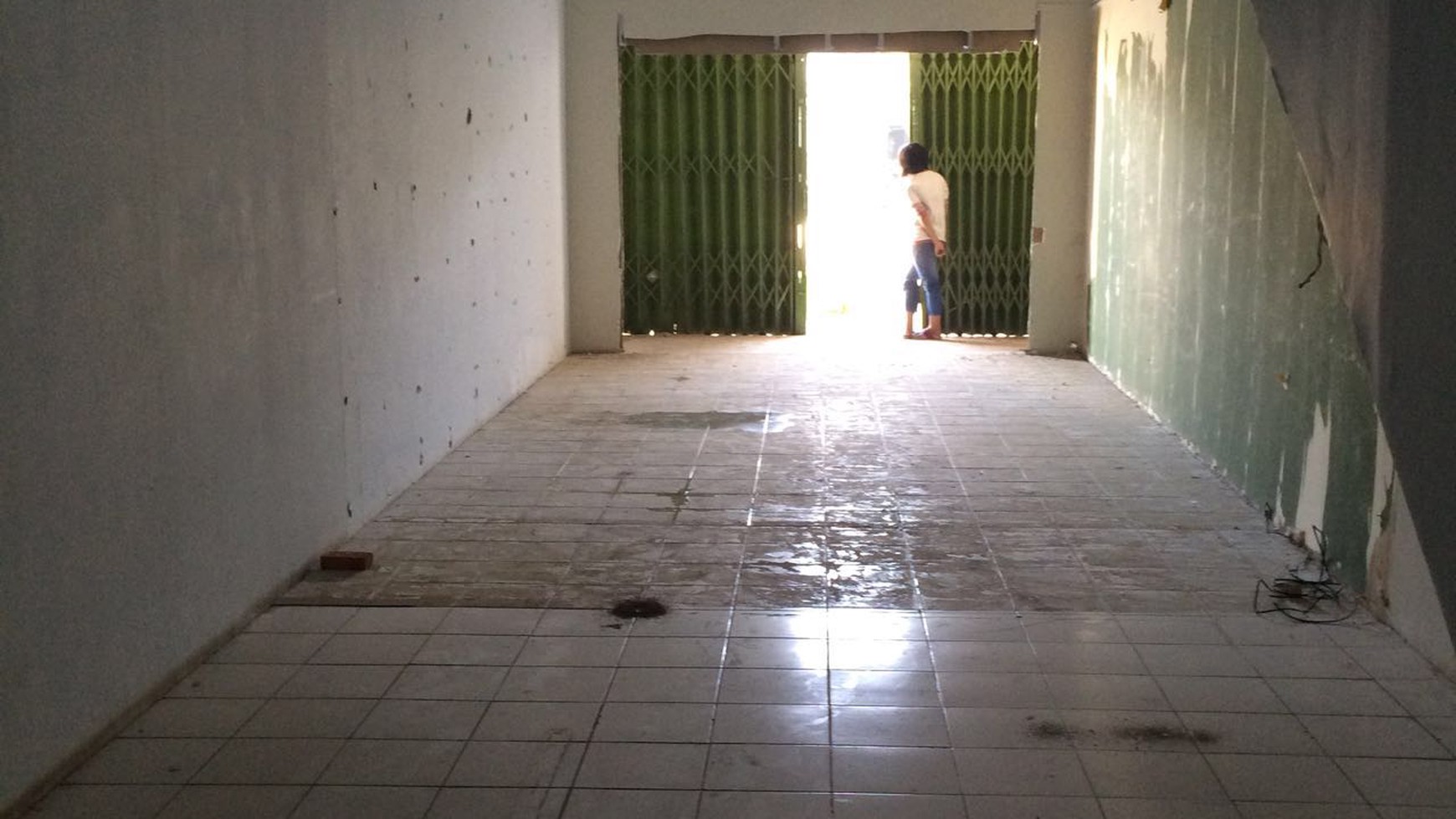 Ruko Pinggir Jalan di Pondok Jaya Jakarta Selatan