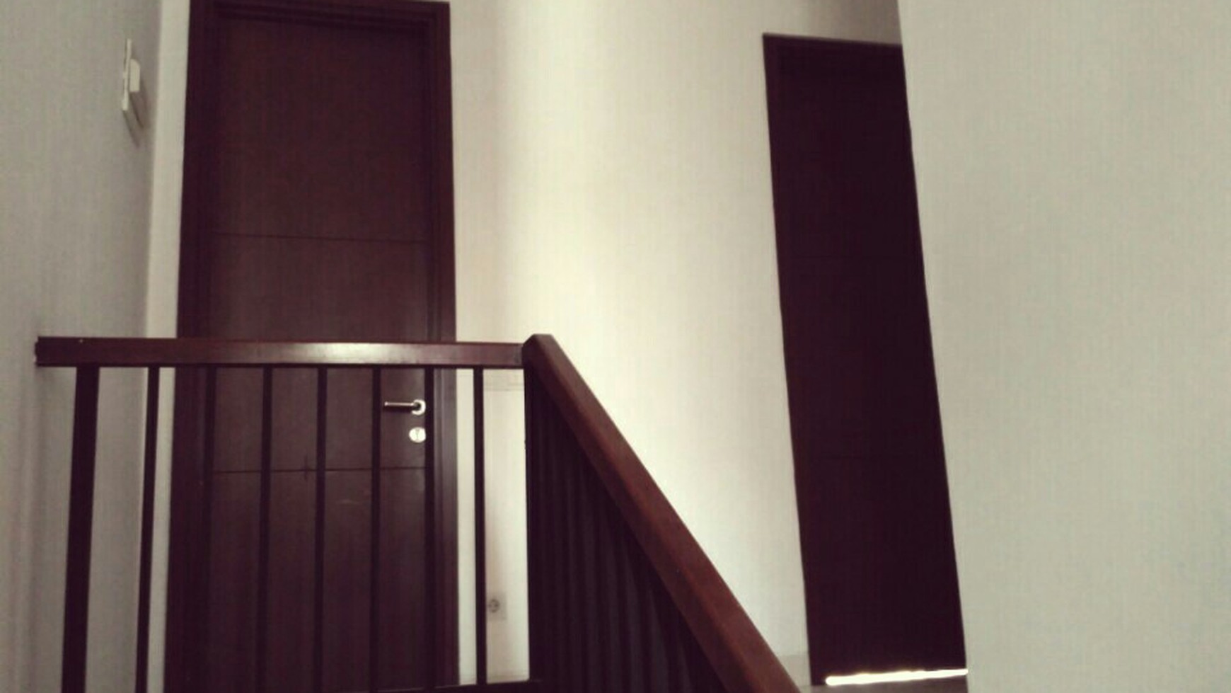 Rumah Cantik siap huni di Puspita Loka