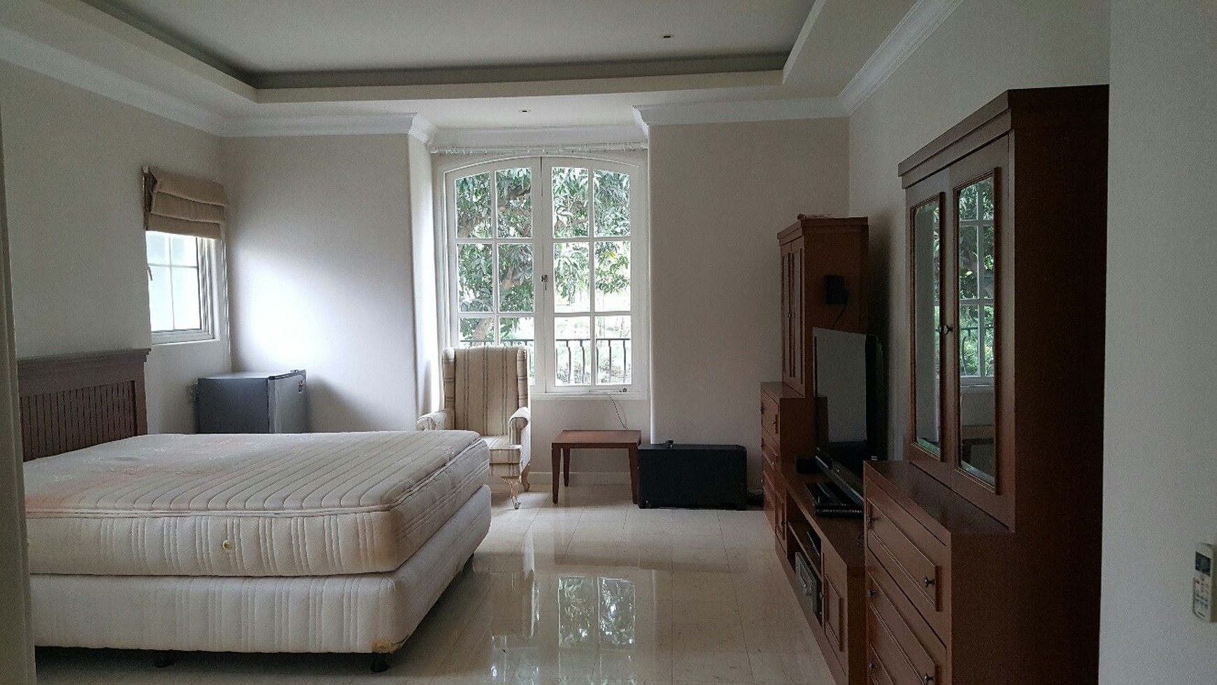 Disewakan Rumah di Taman Golf - Lippo Karawaci