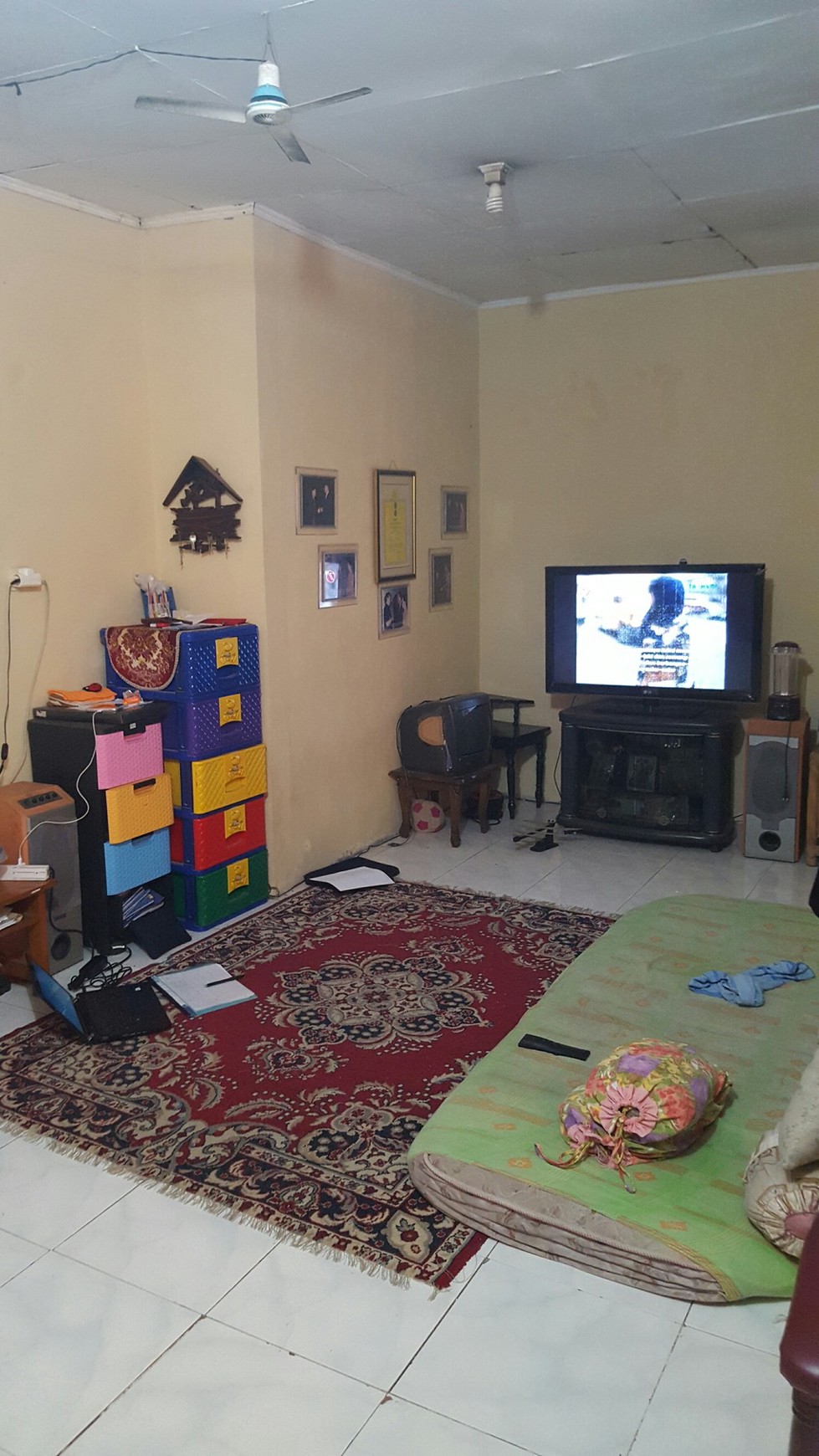 Dijual Rumah Jl. Kahuripan Raya - Perum 3, Karawaci