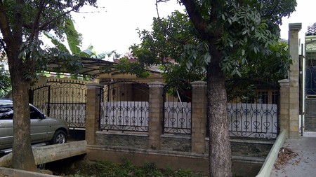 Rumah siap huni di Joglo Jakarta Barat