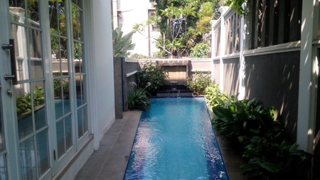 DISEWA Rumah Baru di Komp MA Ampera