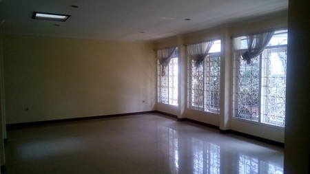 Quiet..near ampera, Jakarta Selatan