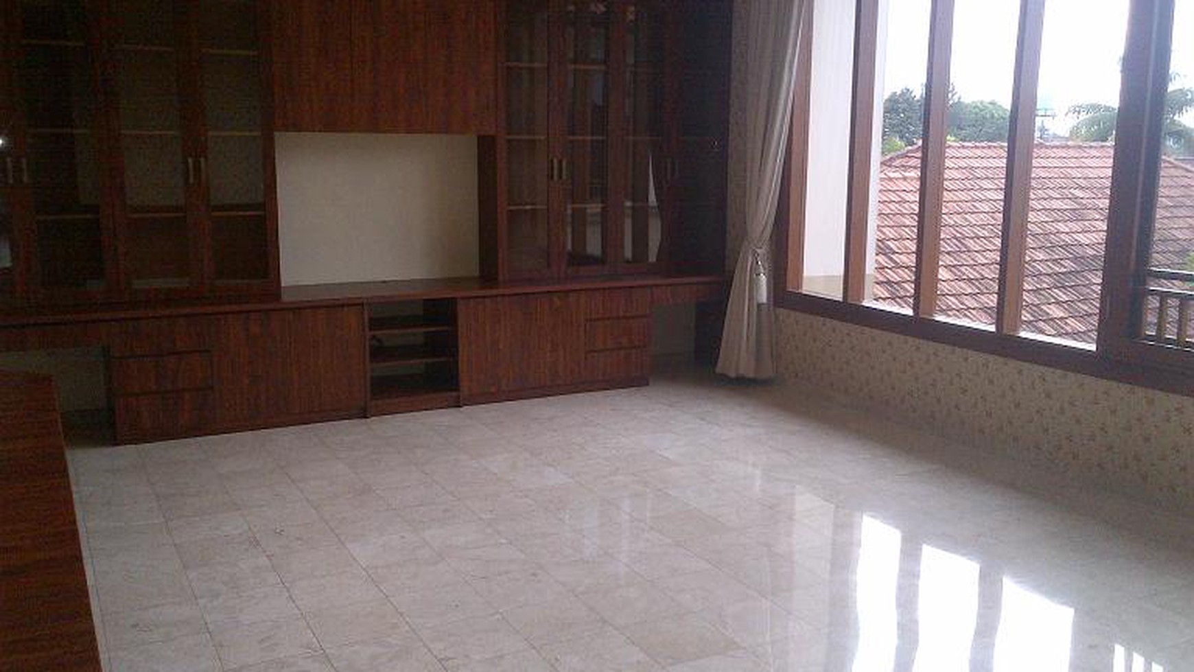 Western House Style in Cipete