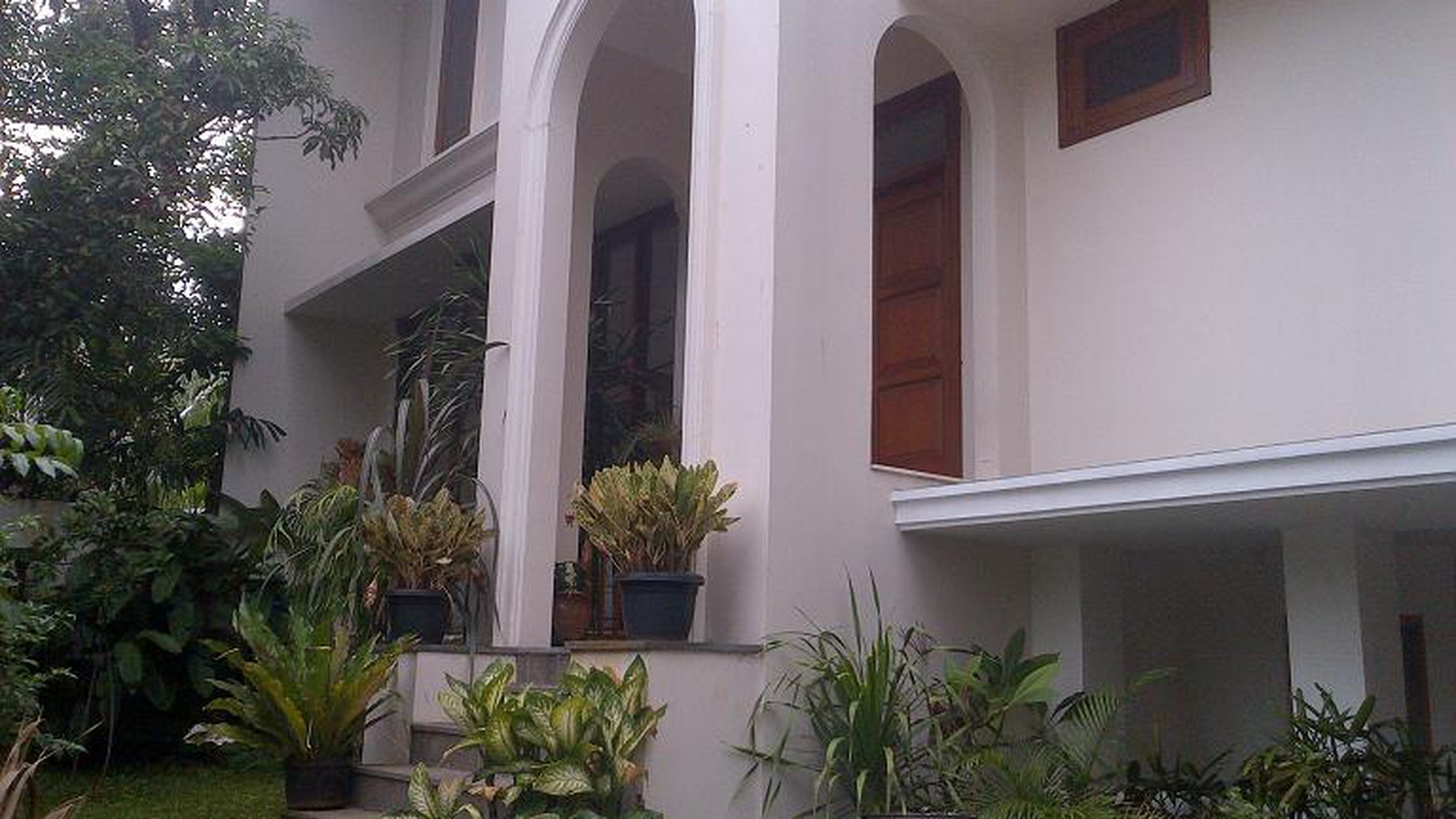 Western House Style in Cipete