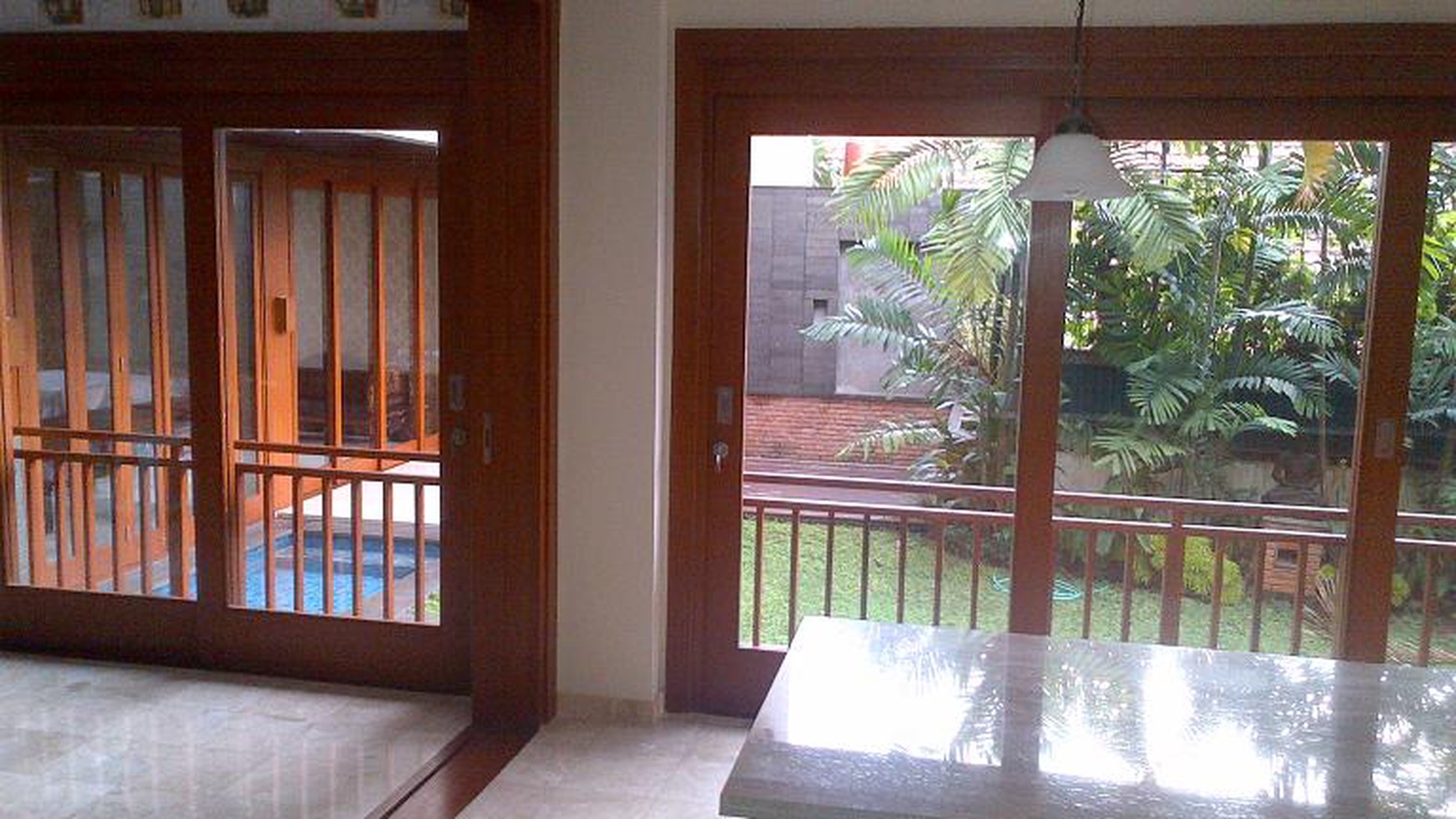 Western House Style in Cipete