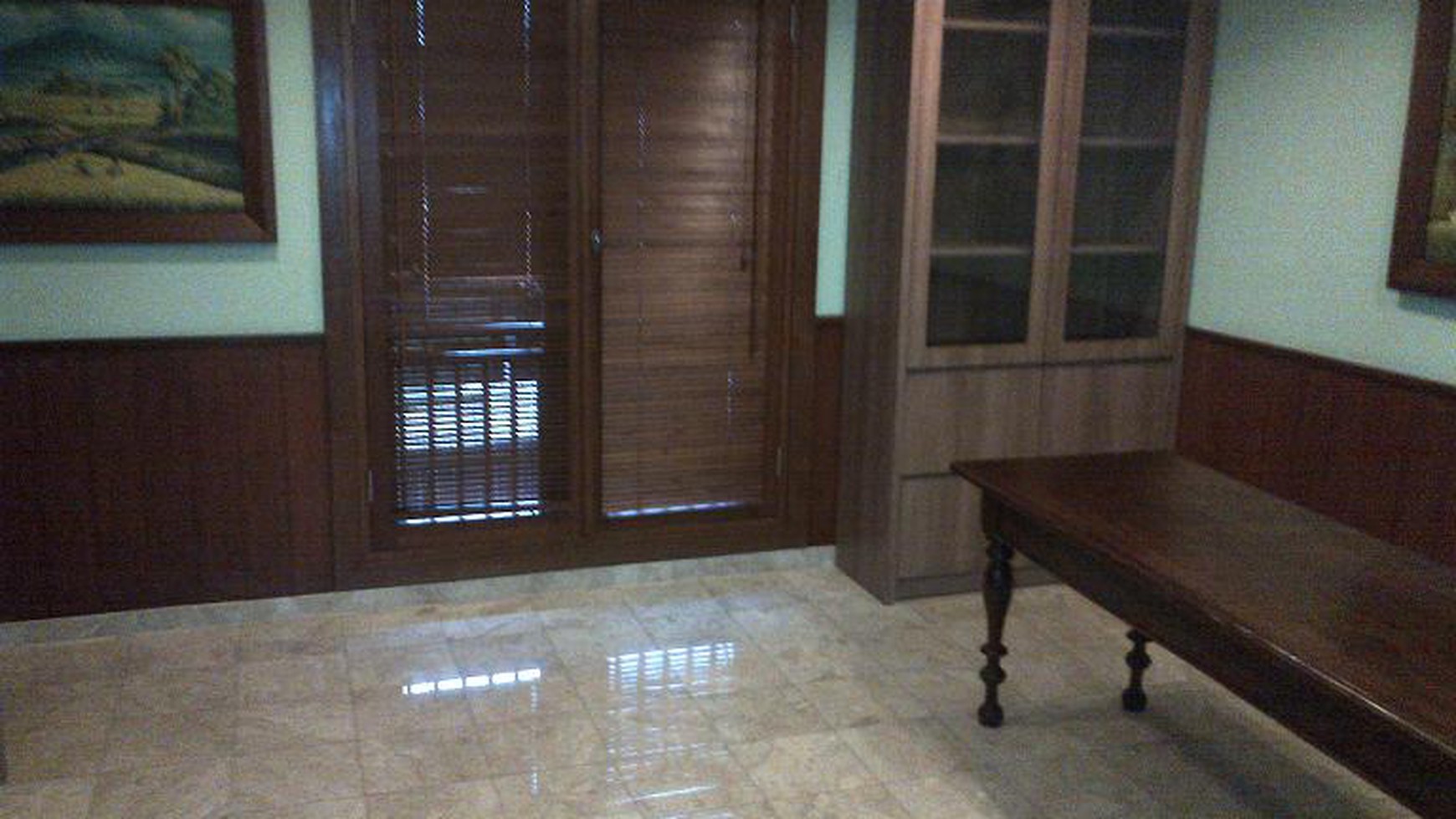 Western House Style in Cipete