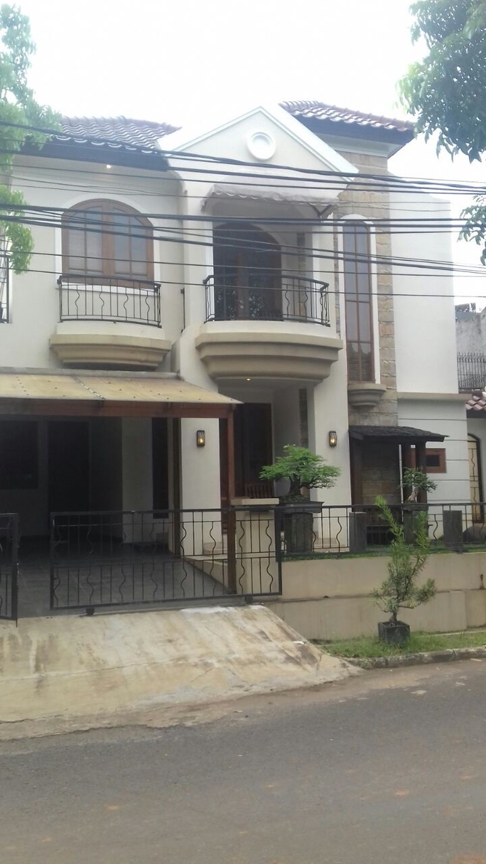Rumah Bagus di Bintaro 9