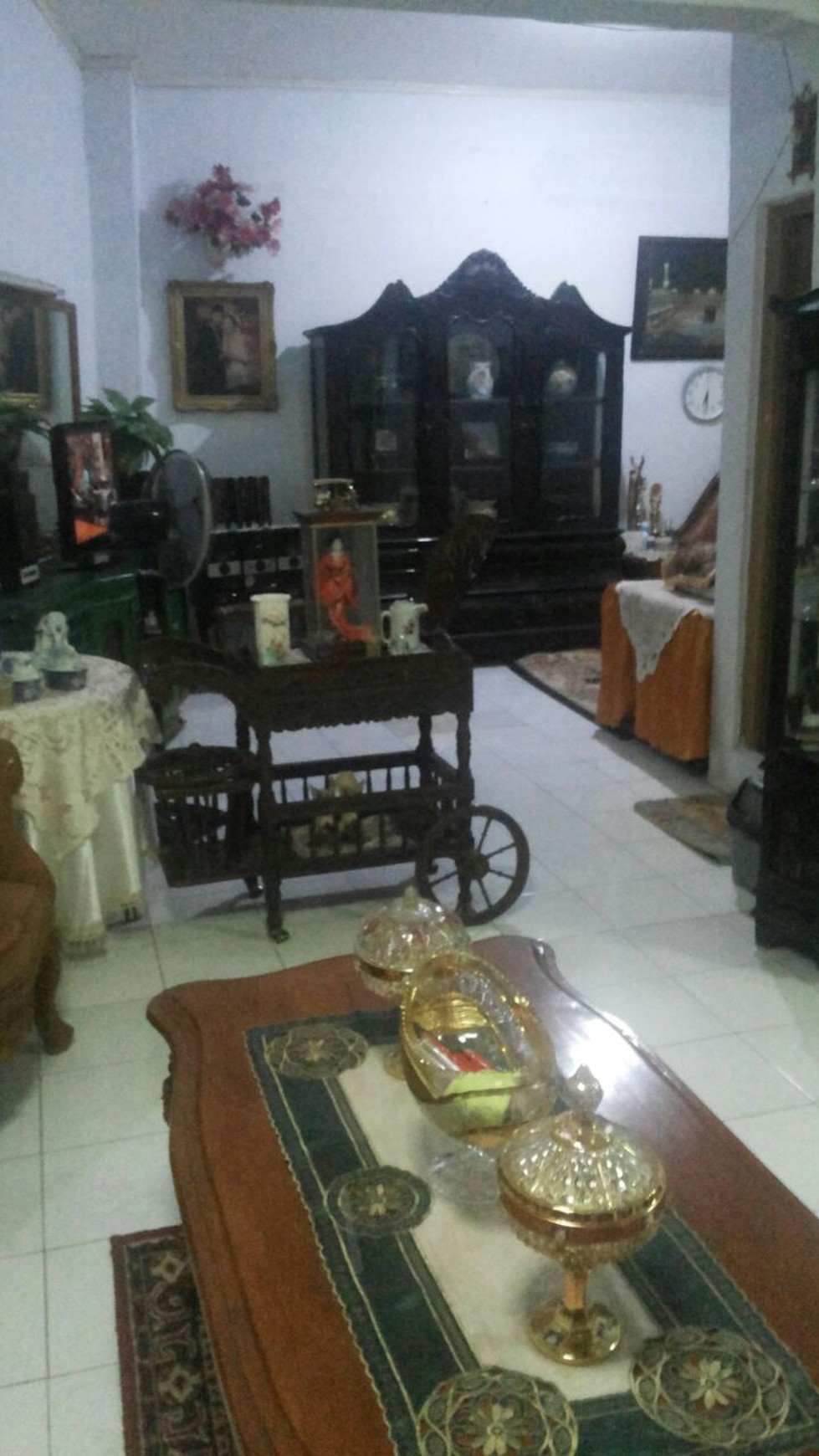 Rumah pinggir jalan di Pondok Aren