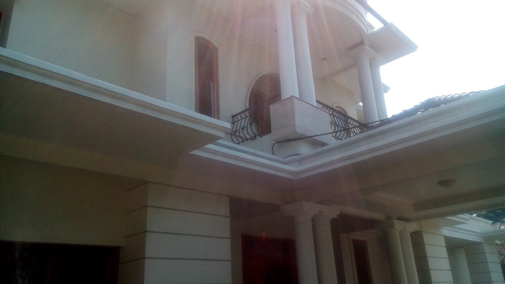 Newly renovated, bright house @ Kebayoran Baru