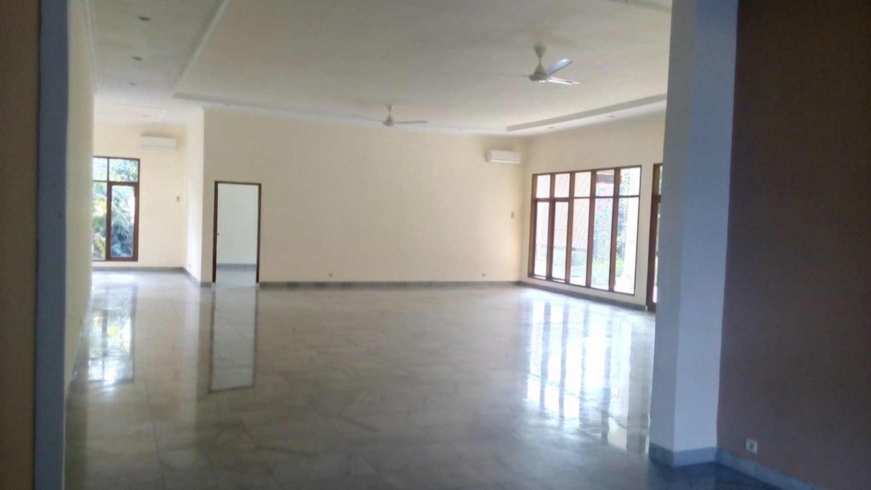 Big House..big Pool...spacious garden ..big Opportunity....quiet Area...