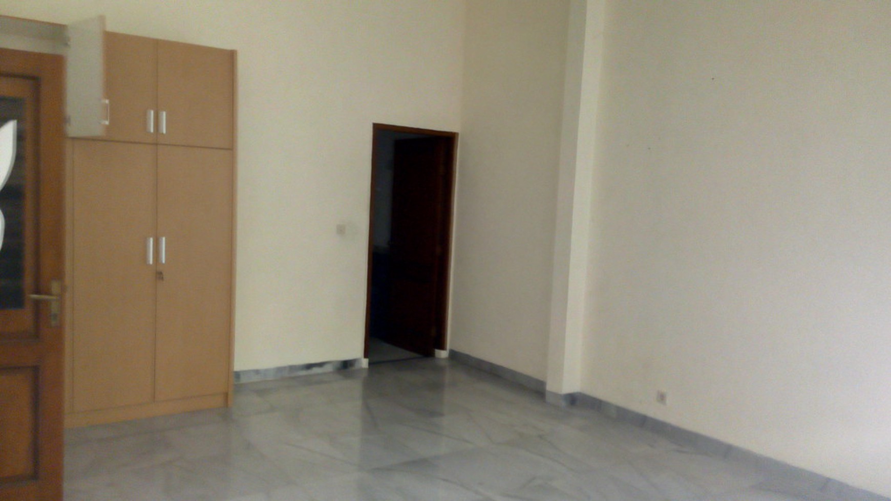 Big House..big Pool...spacious garden ..big Opportunity....quiet Area...