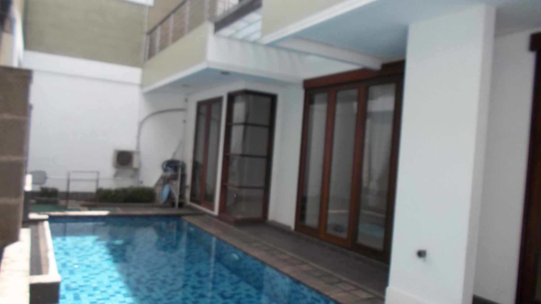 beautiful house in the prime area of Pondok Indah