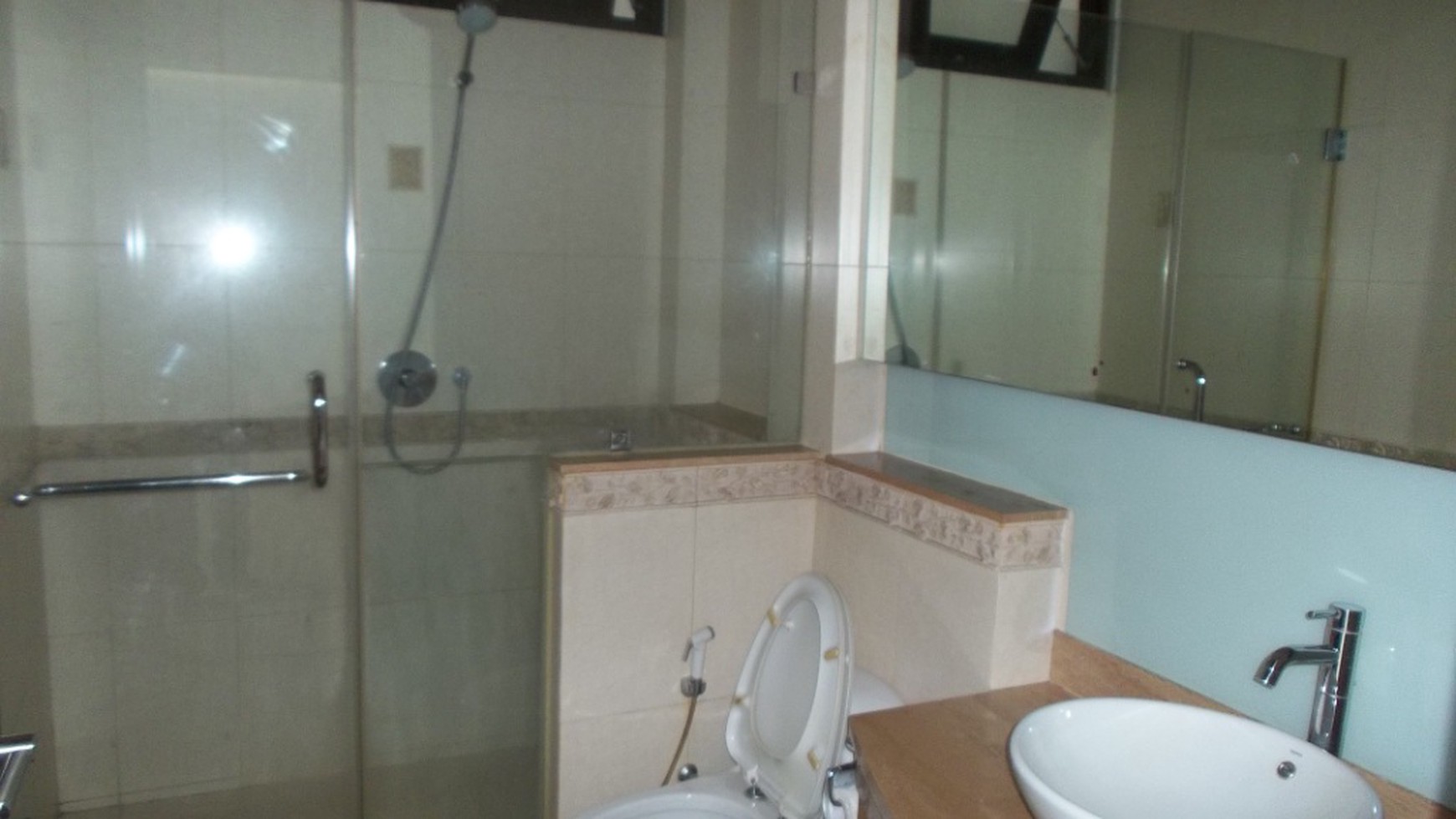 beautiful house in the prime area of Pondok Indah