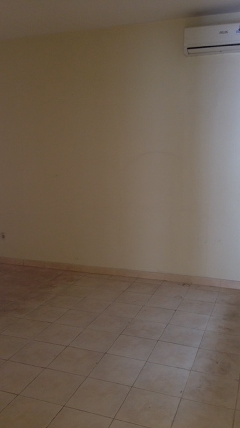 Dijual Townhouse Taman Paris Lantai Dasar - Lippo Karawaci