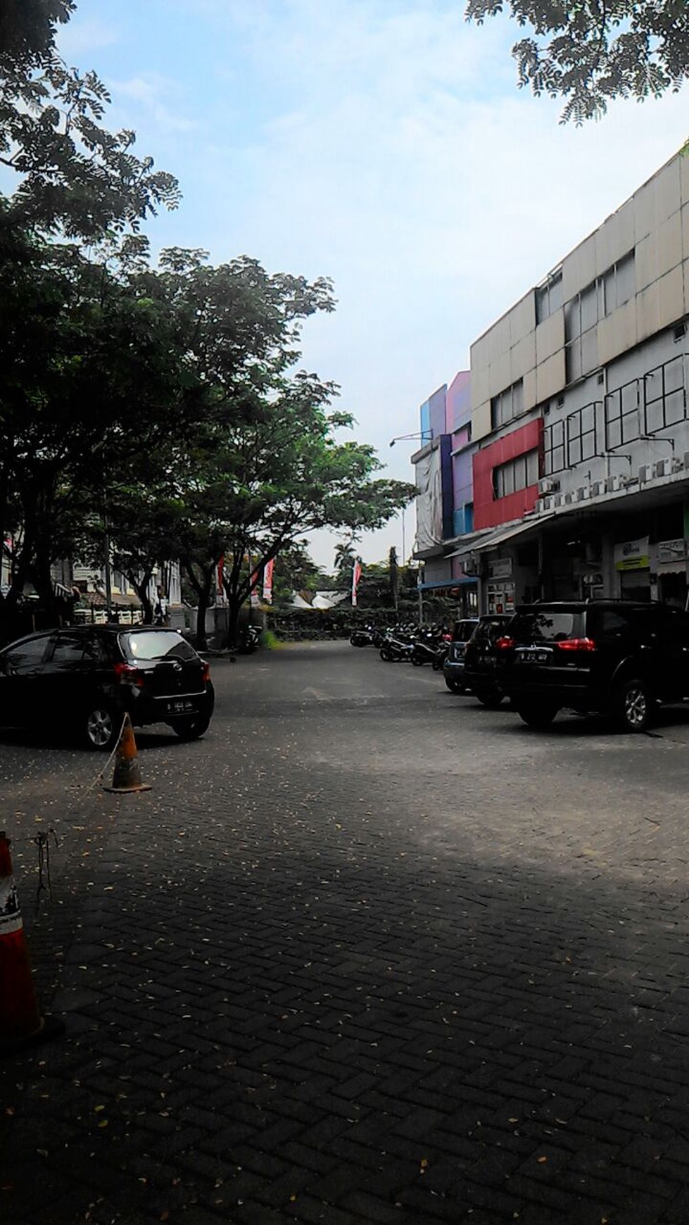 Ruko di pasar segar Cinere  lokasi strategis hadap Jl. Bukit Cinere Raya