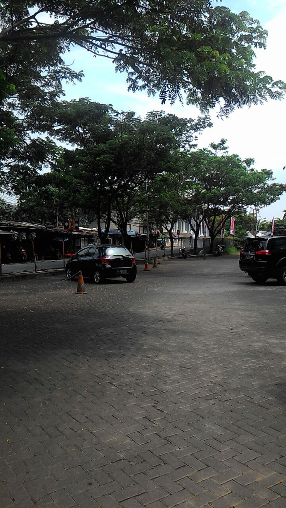 Ruko di pasar segar Cinere  lokasi strategis hadap Jl. Bukit Cinere Raya