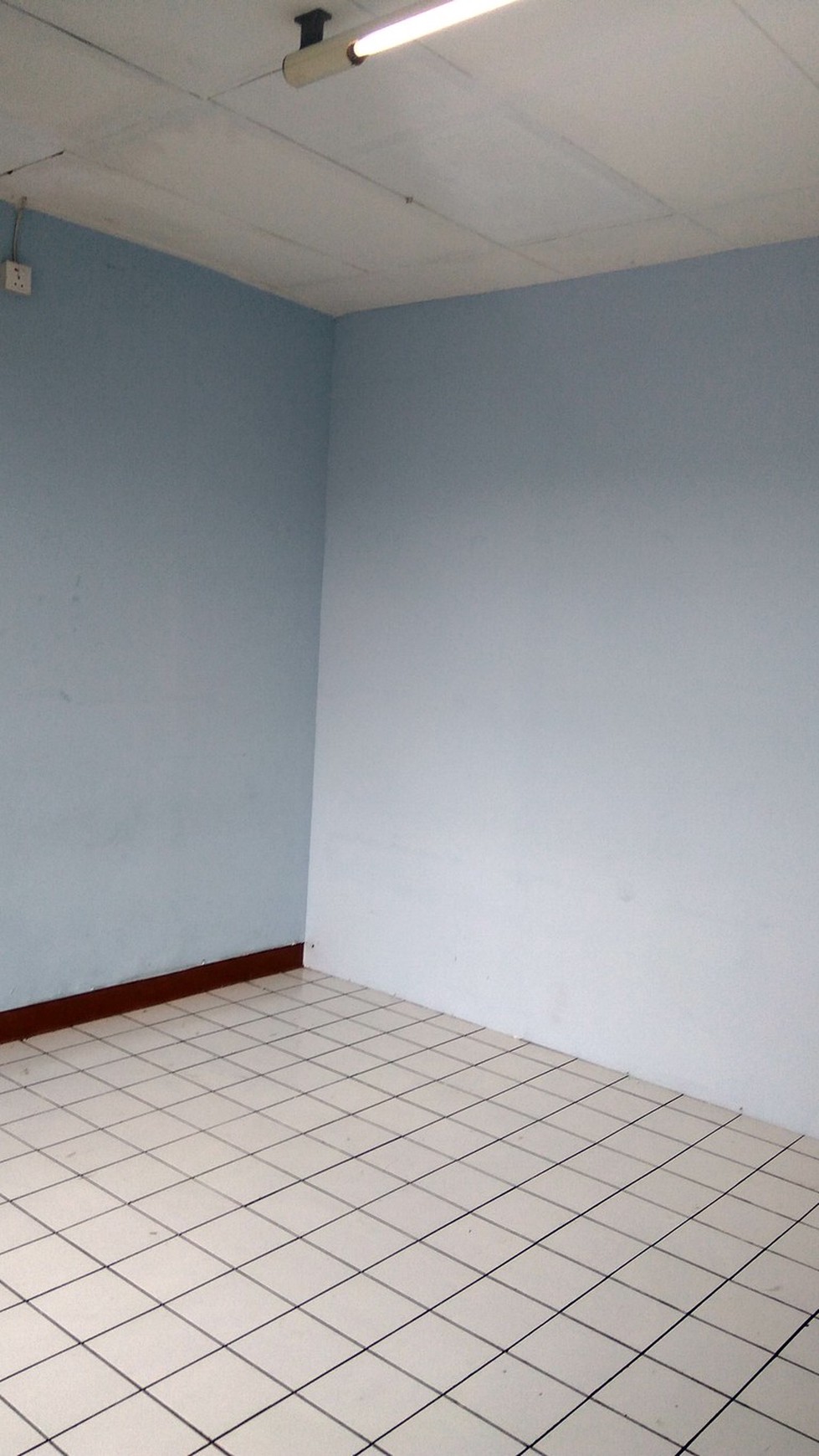 Disewakan Ruko 3 Lantai Jl. Kelapa Gading Selatan - Gading Serpong