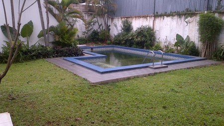 Quite Safe House neighborhood in Kemang Area