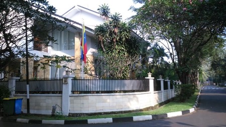 beautiful house in the prime area of Kuningan