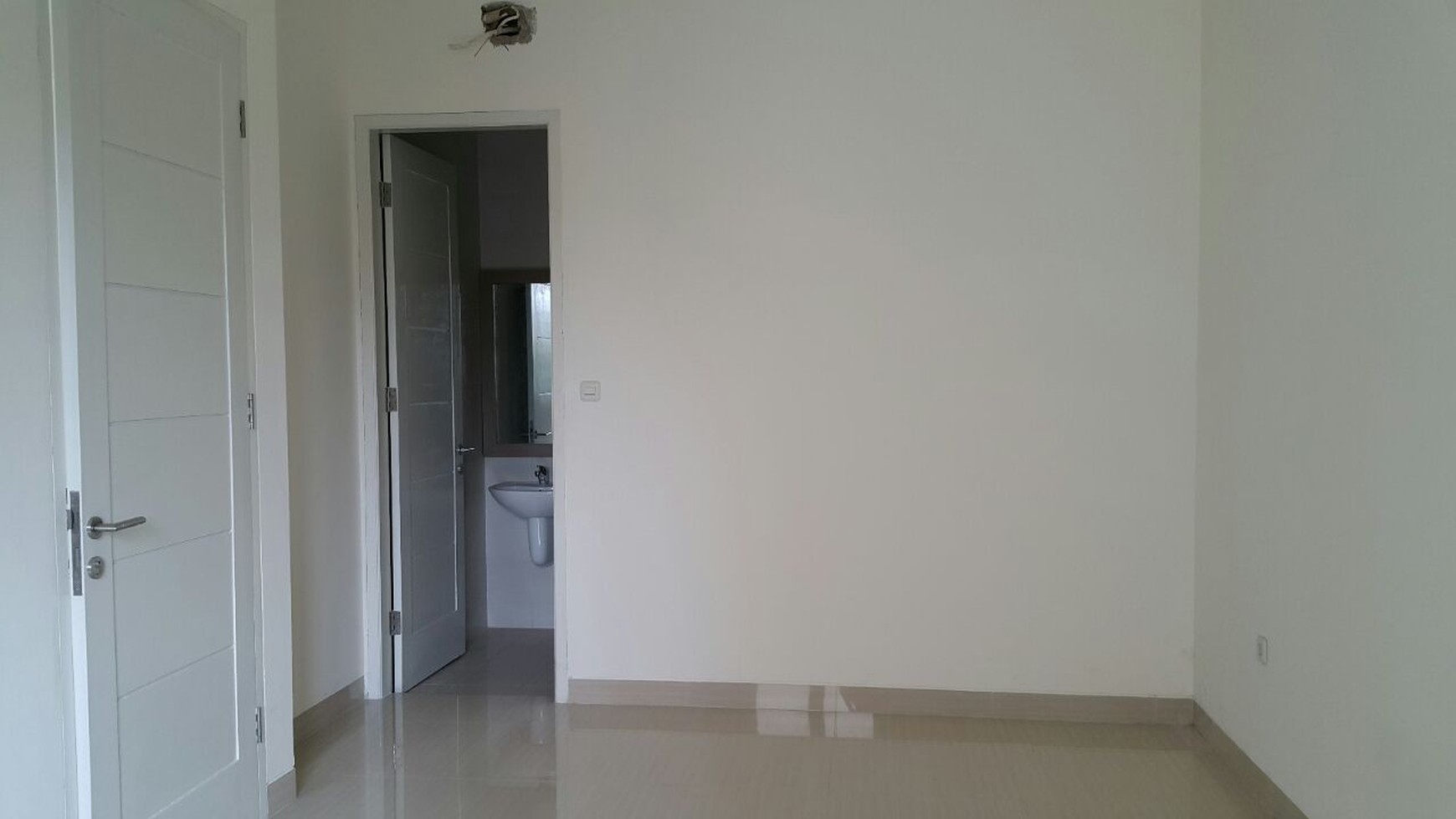 Dijual Rumah Taman Ubud Polos - Lippo Karawaci