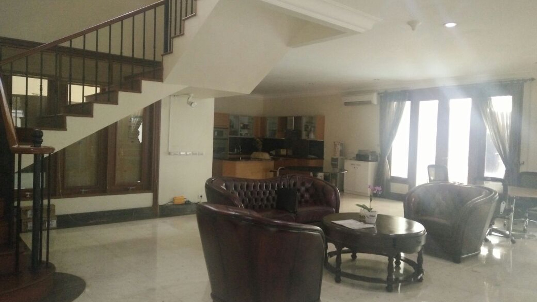 Rumah Minimalis,Asri di Pondok Indah Jakarta Selatan