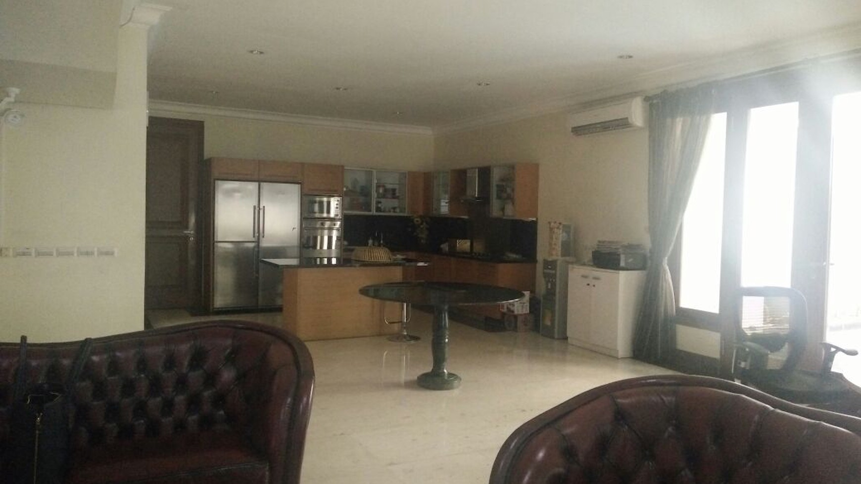 Rumah Minimalis,Asri di Pondok Indah Jakarta Selatan