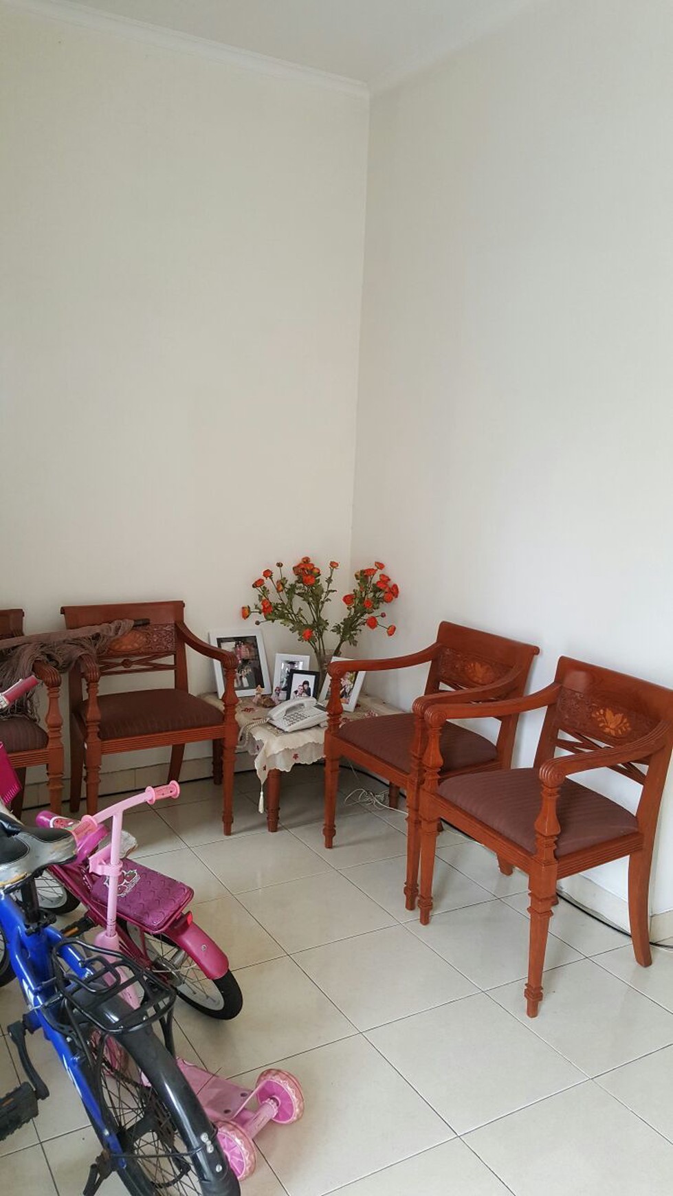 Dijual Rumah Taman Holandia - Lippo Karawaci