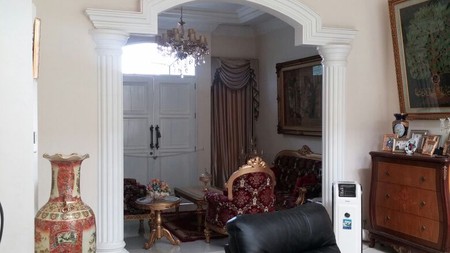 Rumah Megah Harga Cantik di Pangkalan Jati