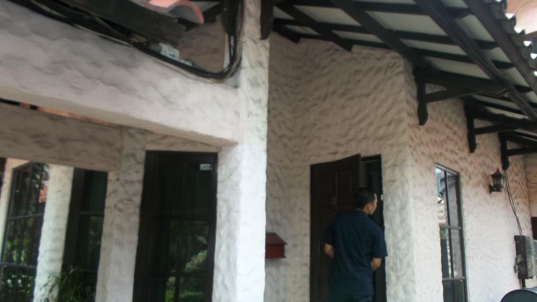 beautiful house in the prime area of Kemang