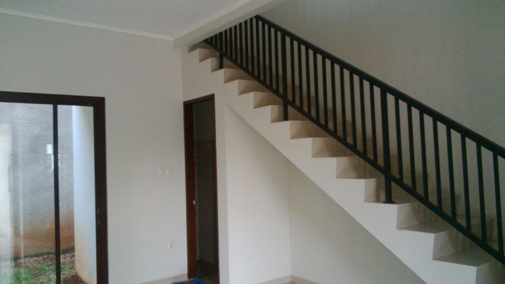 Dijual Rumah Brand New Minimalis di Blok H Cinere