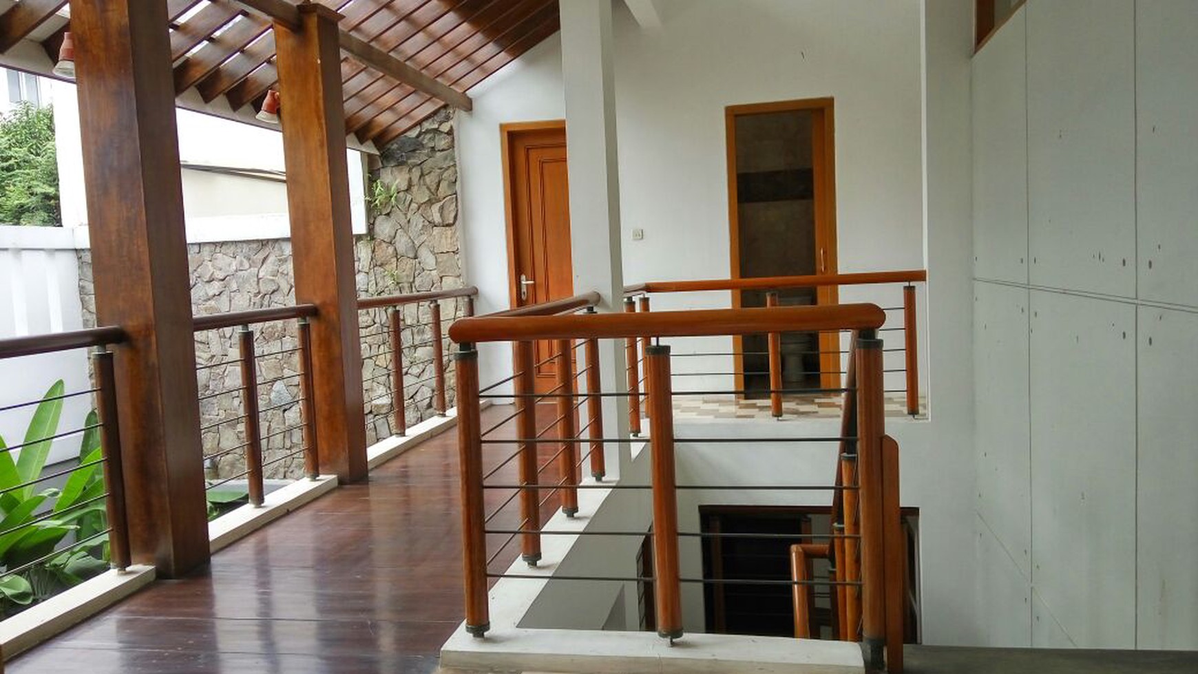 Rumah di Lokasi Premium Siap Huni Minimalis - Pondok Indah Group