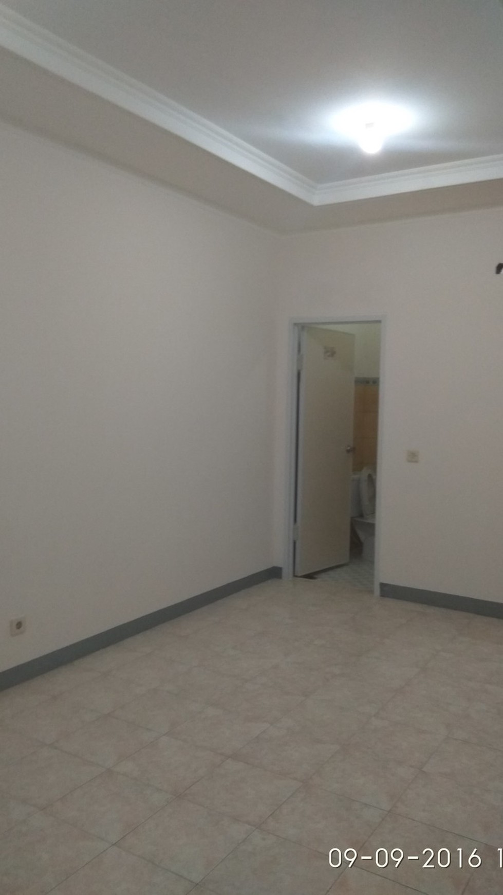 Disewakan Rumah di Taman Ubud Permai - LIppo Karawaci