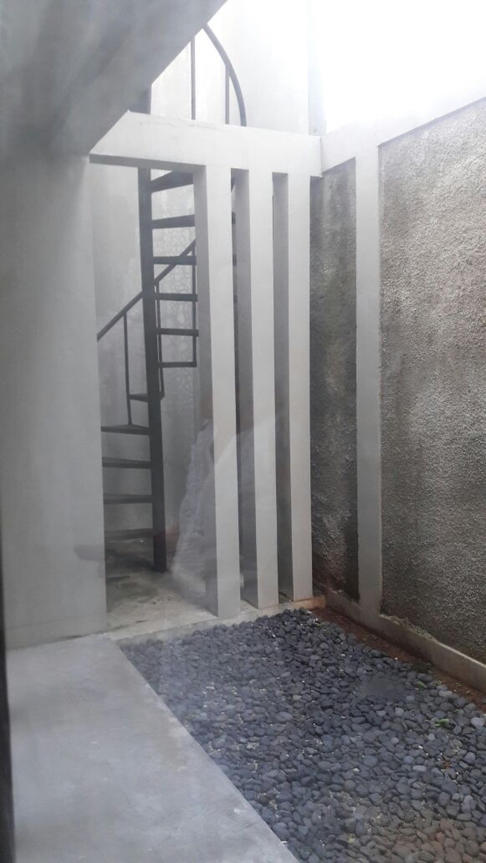 Rumah minimalis dalam cluster,Bagus di Bintaro sektor bintaro9