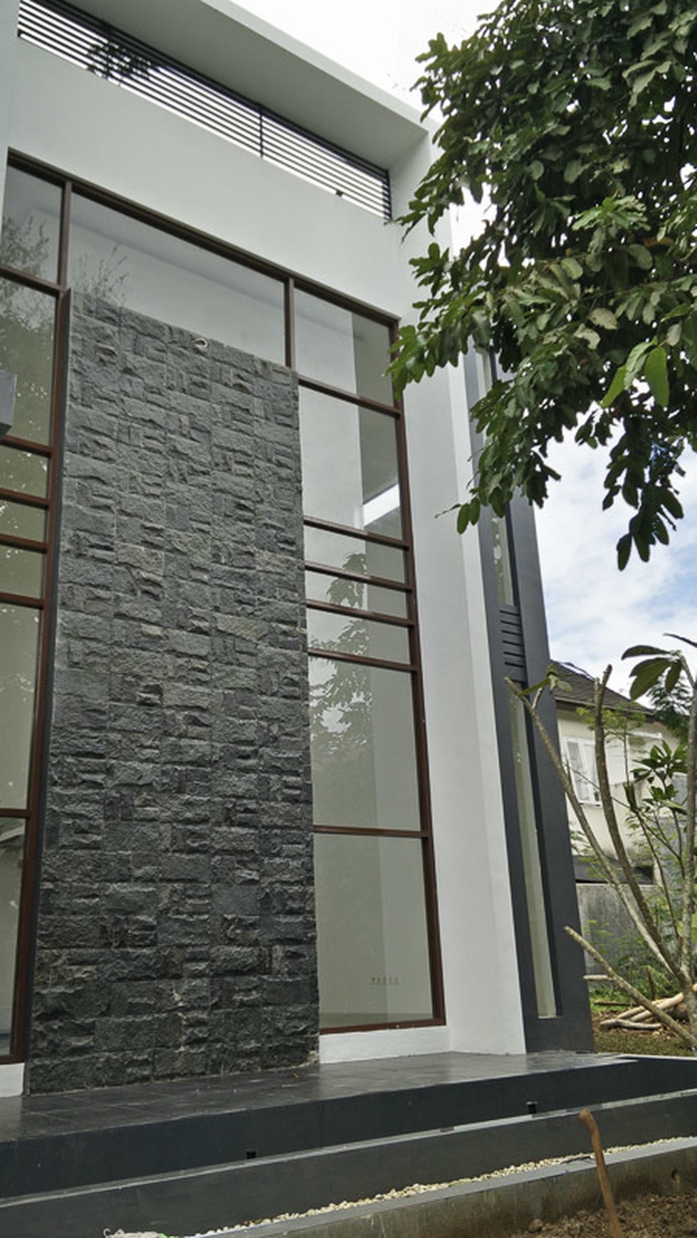 DIJUAL MURAH NEGO SAMPAI DEAL!!! Rumah di BSD CITY, Cluster The Green , hanya 5 menit dari pintu Tol