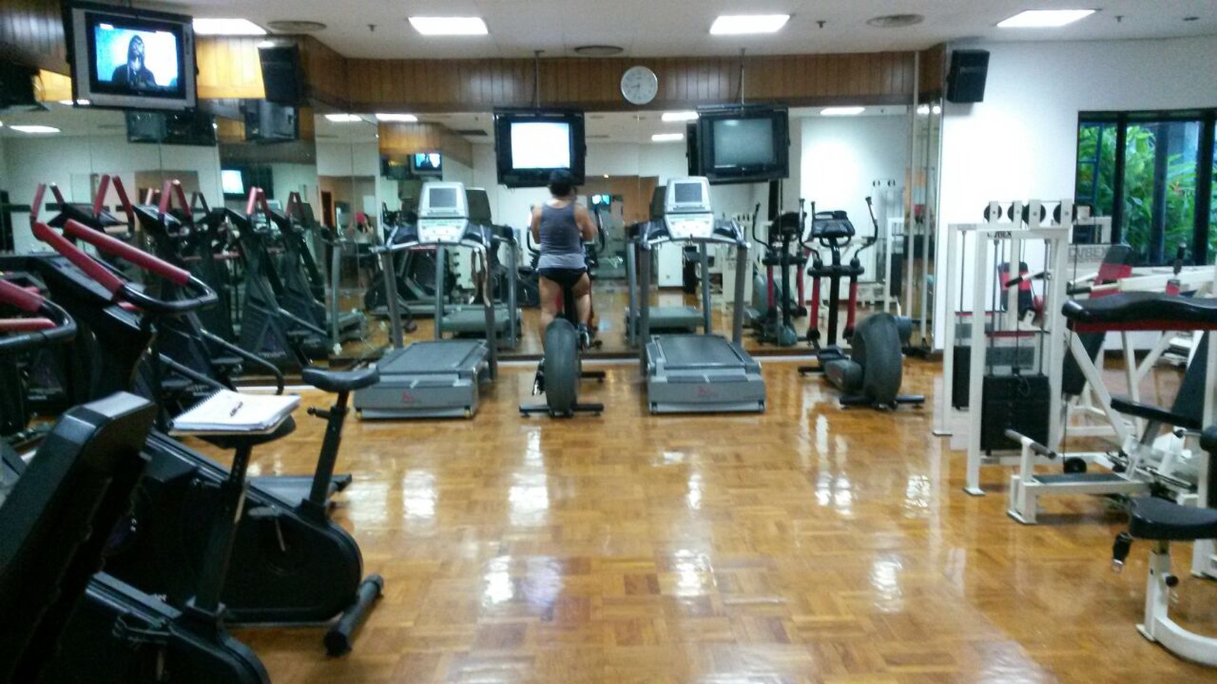Disewa Apartemen Park Royal