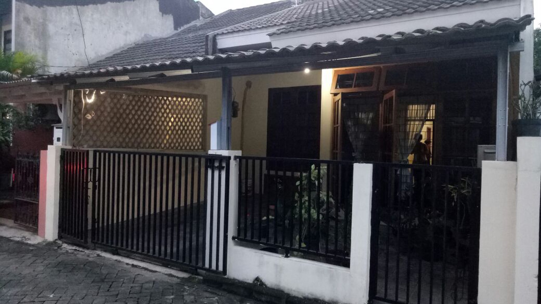 Rumah Bagus di Bintaro 4