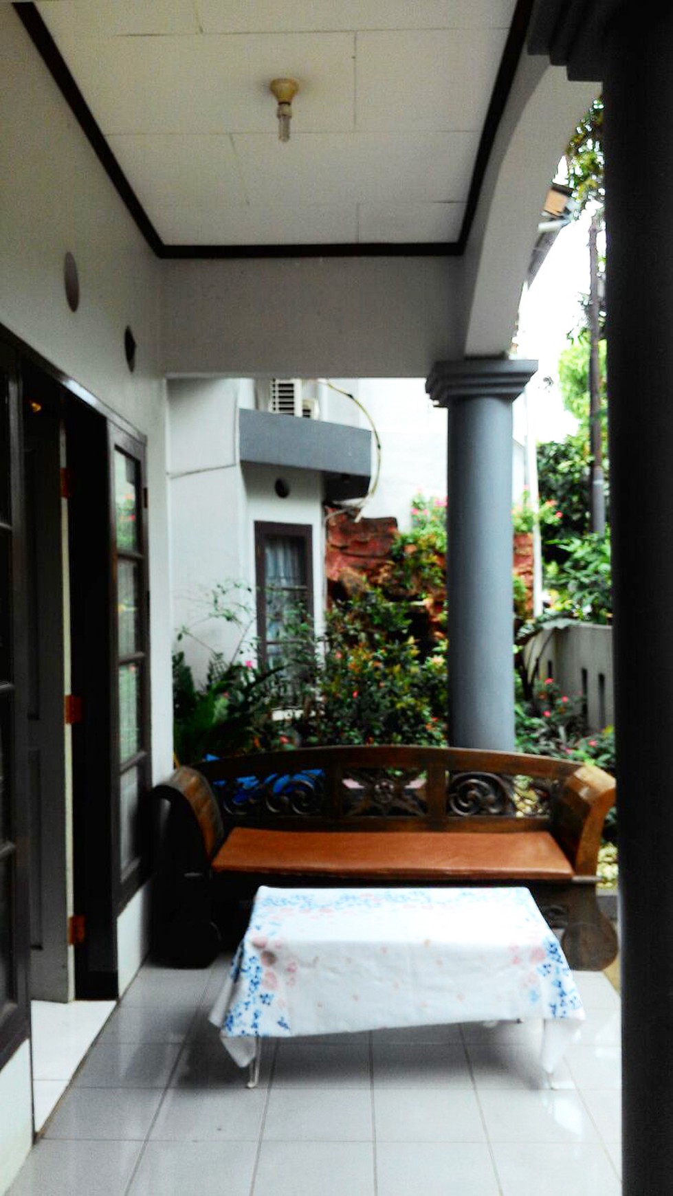 Dijua; Rumah Dalam Komplek di Sawangan