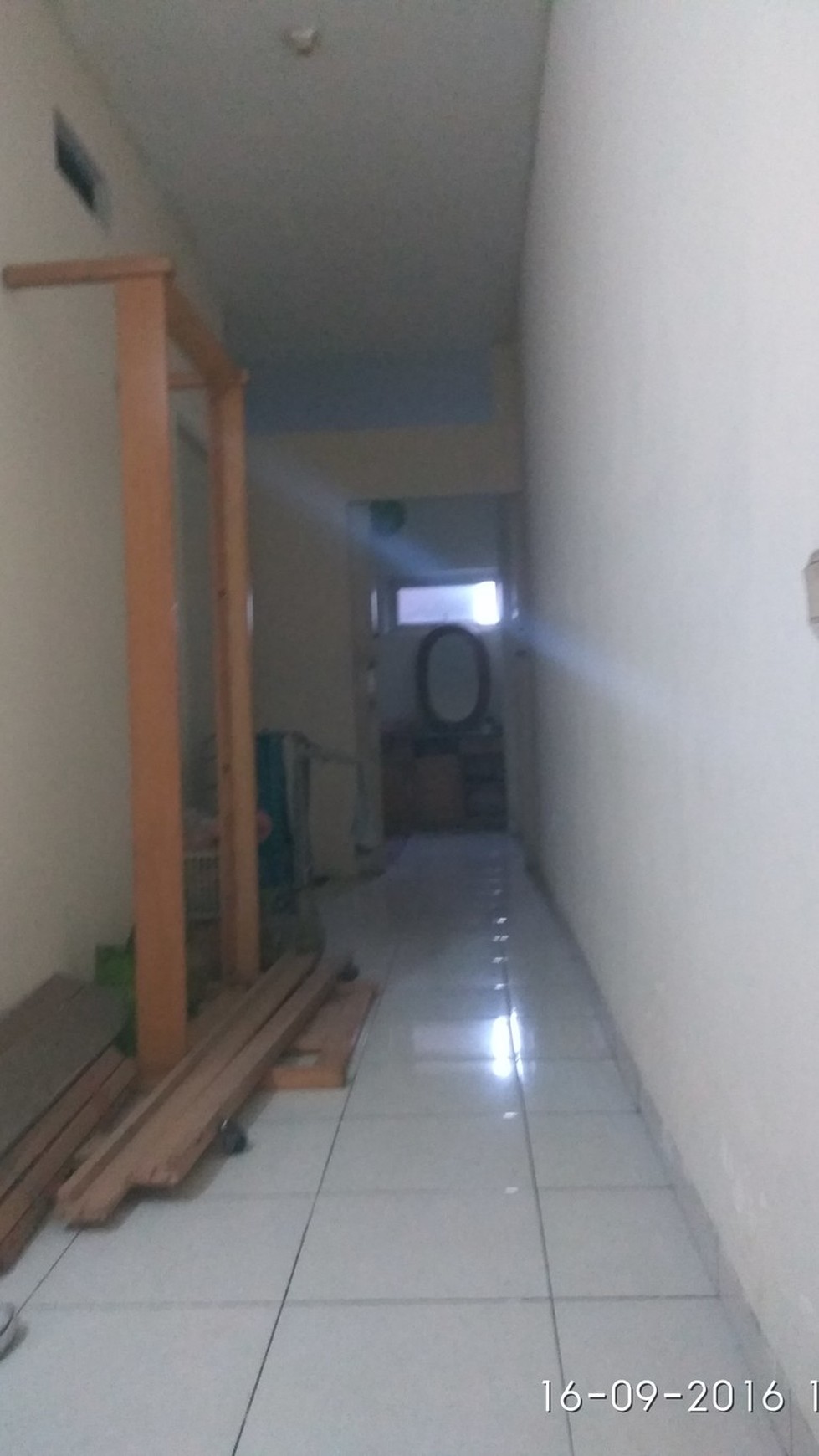 Dijual Ruko Barcelona - Palem Semi, Karawaci