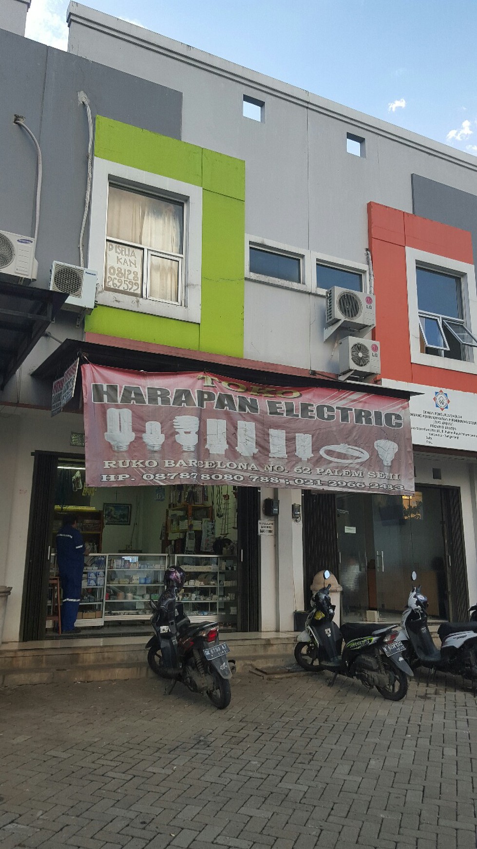 Disewakan Ruko Barcelona - Palem Semi, Karawaci
