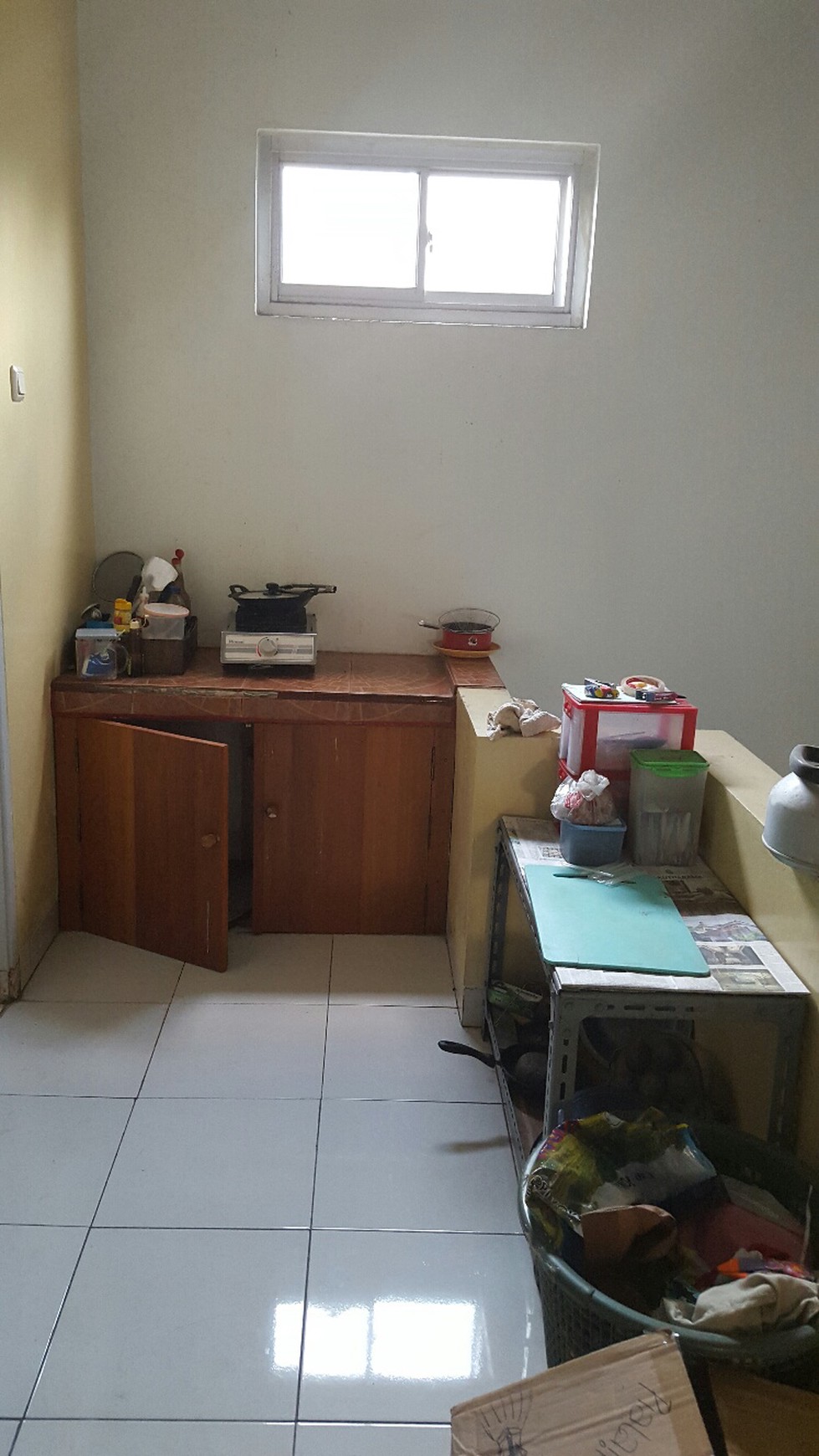 Disewakan Ruko Barcelona - Palem Semi, Karawaci