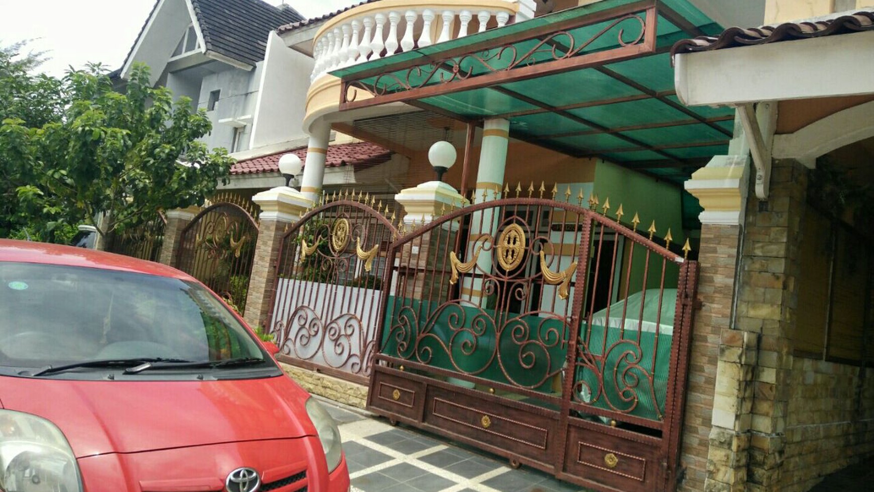Rumah dalam cluster Exclusive  di Puri  Bintaro 9