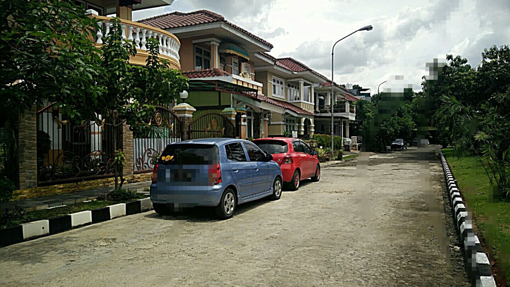 Rumah dalam cluster Exclusive  di Puri  Bintaro 9