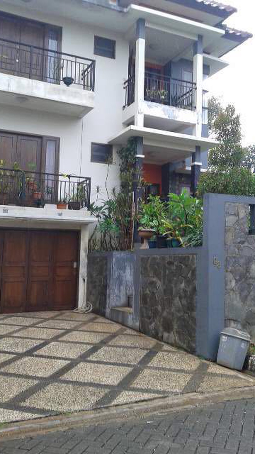 Dijual Rumah Bagus Minimalis di Cinere