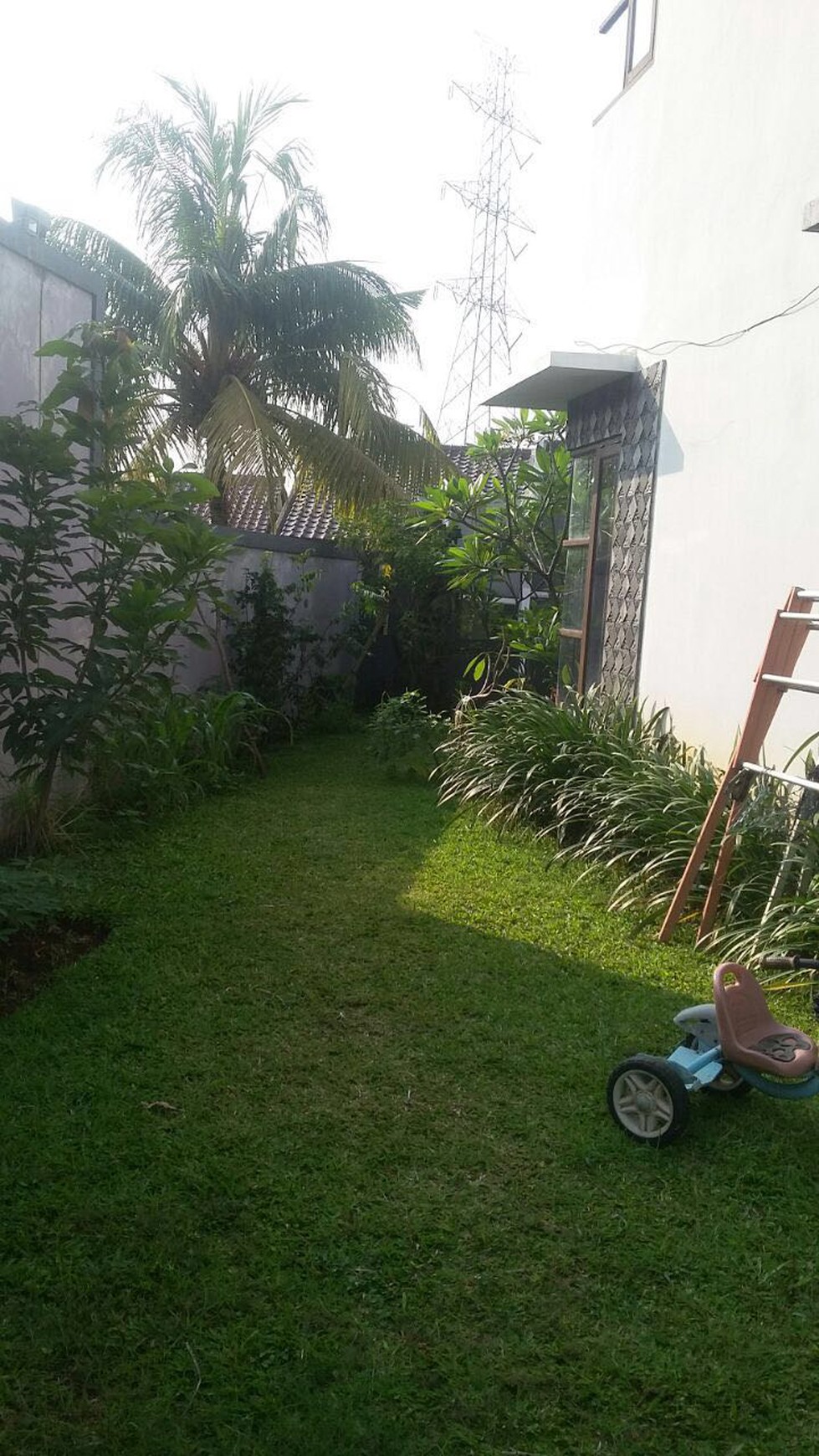 Dijual Rumah Bagus Minimalis di Cinere