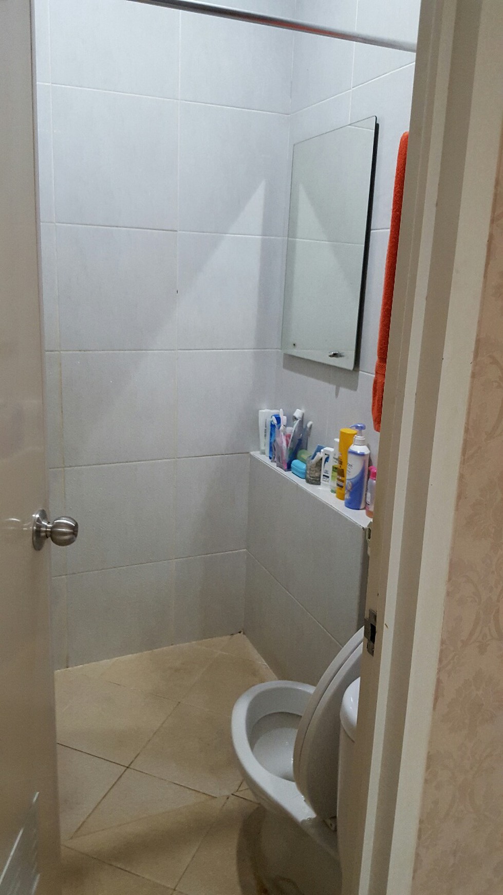 Dijual Rumah di Villa Rizki - Karawaci, Tangerang