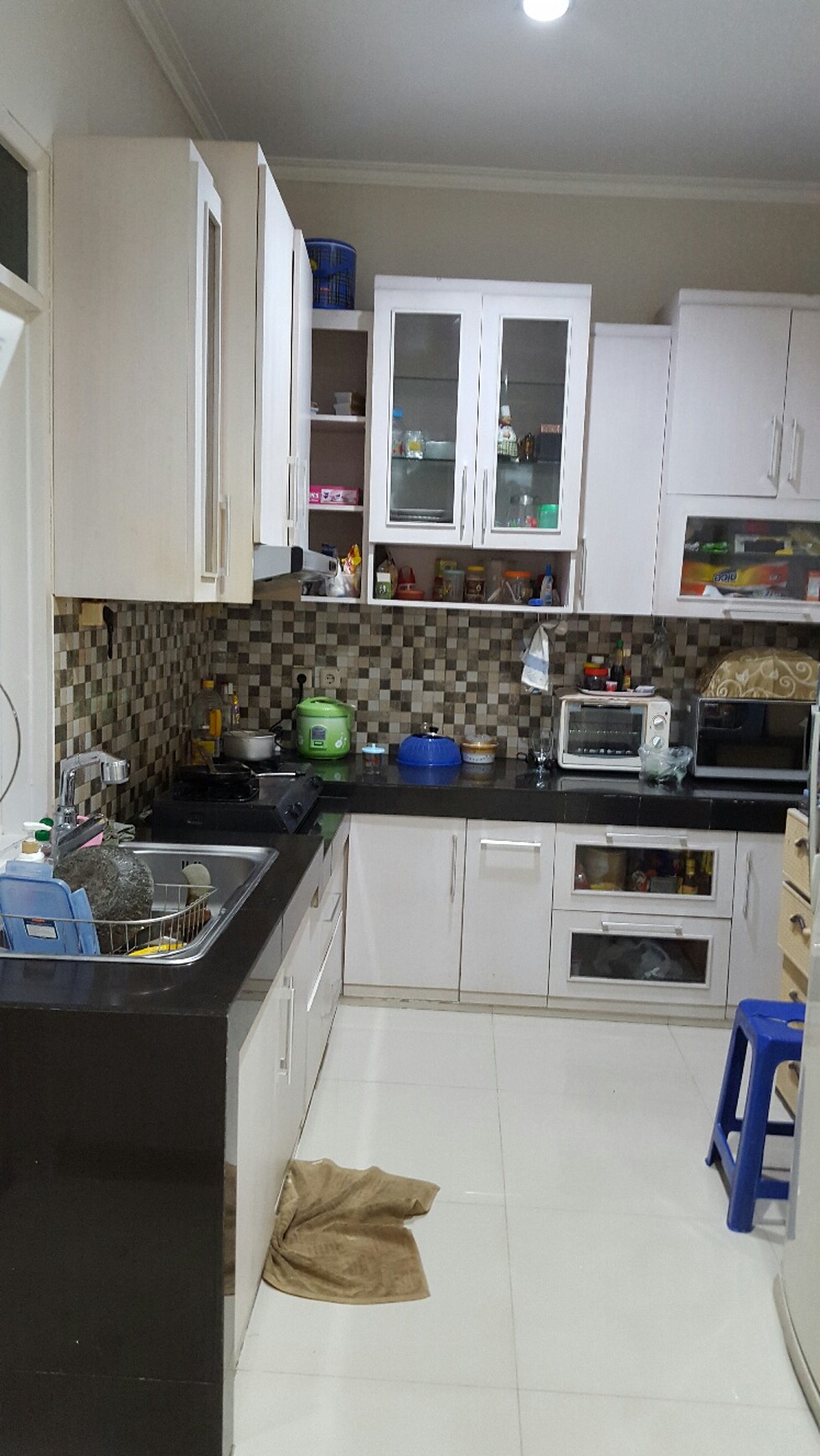 Dijual Rumah di Villa Rizki - Karawaci, Tangerang